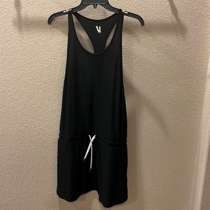 Vuori black racer back dress